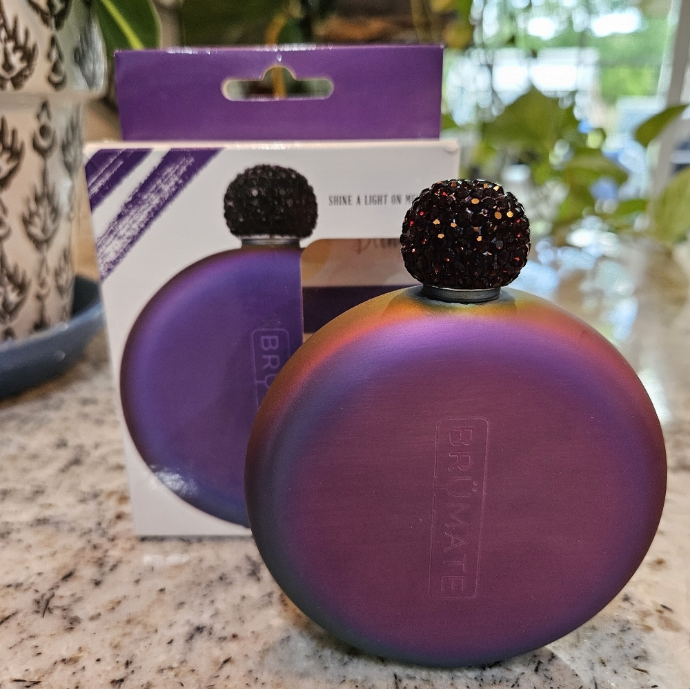 Brumate "Dark Aura" Glitter Flask